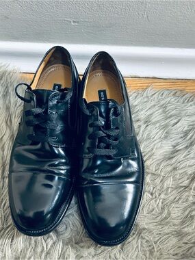 Bostonian Black Men's Cap-Toe Lace-Up Oxfords